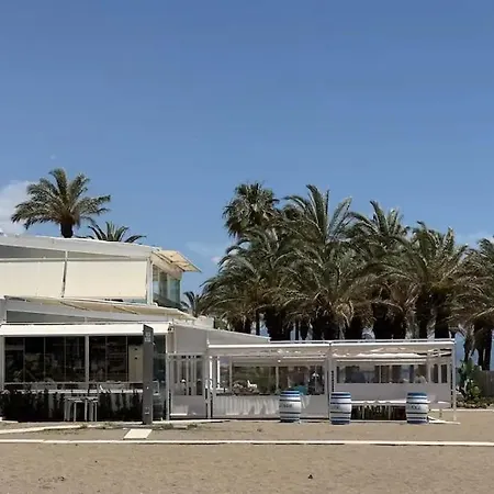 Сasa de vacaciones Benyamina House